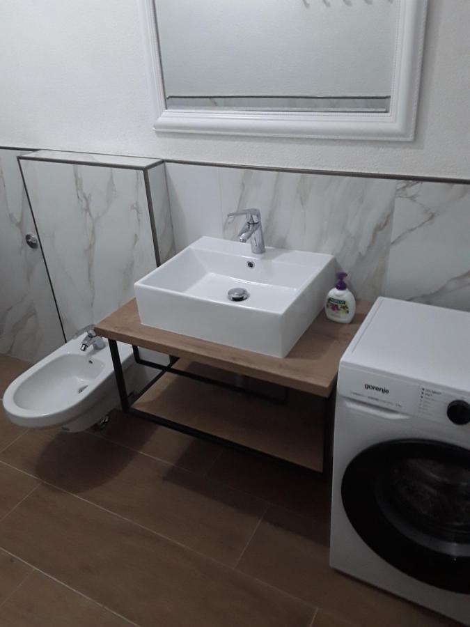 Apartment Doris Zavalatica