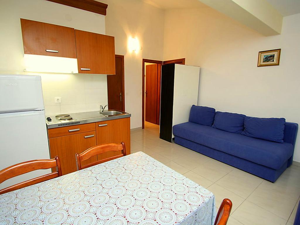 Doris Apartment